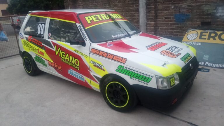 VILLA CONSTITUCIÓN PRESENTE!